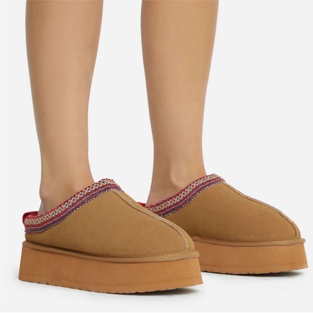 Women's Tan Platform Tasman Like Slippers Size 41/10